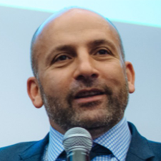 Roger Assaker